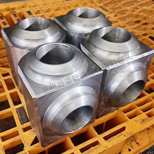 锻制方墩弯头